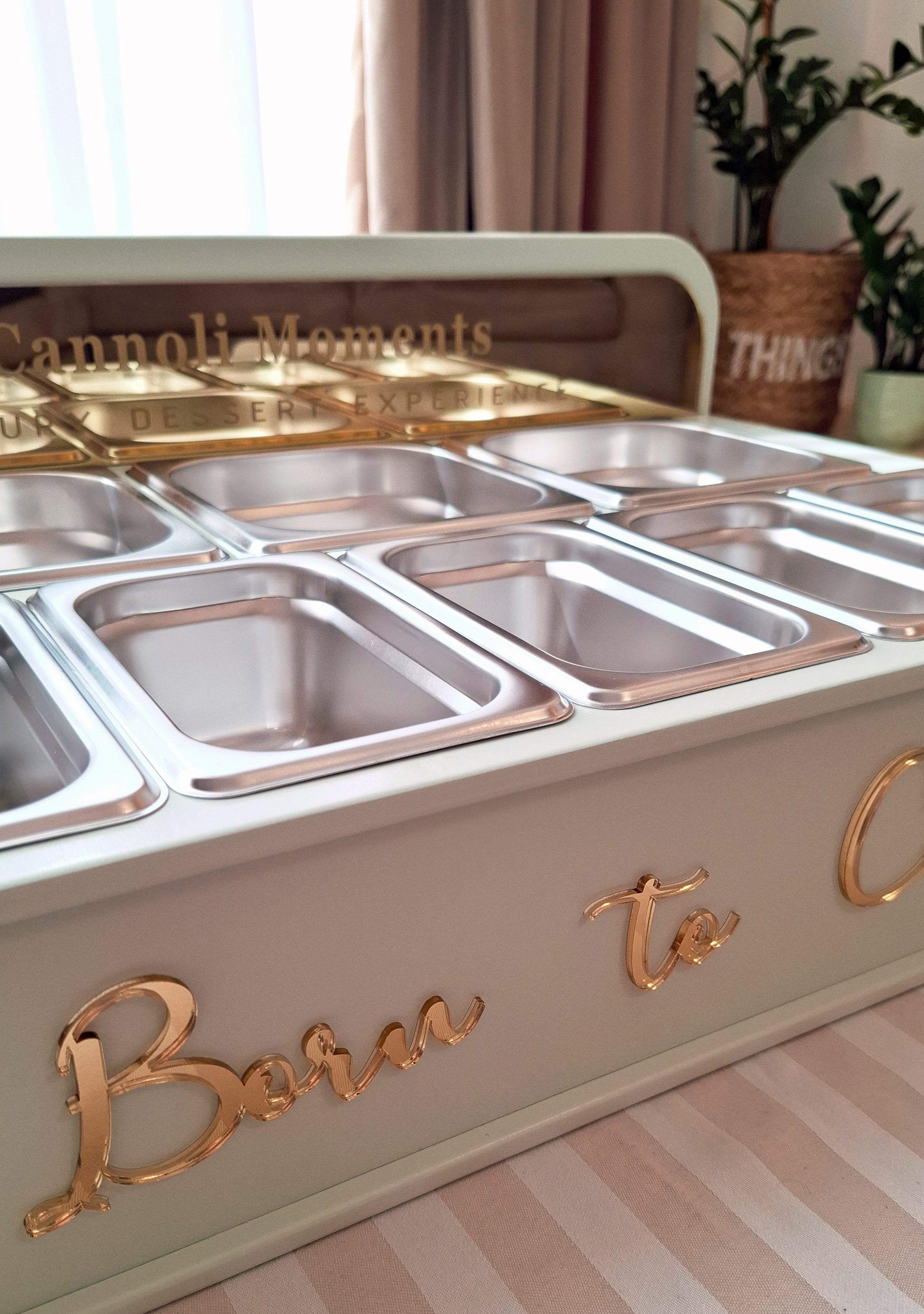 Wearable Serving Tray – Mobile Food & Dessert Serving Statio