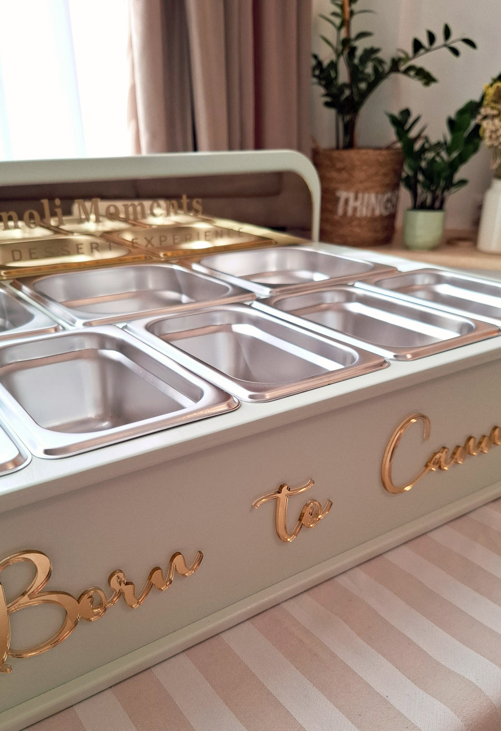 Wearable Serving Tray – Mobile Food & Dessert Serving Statio